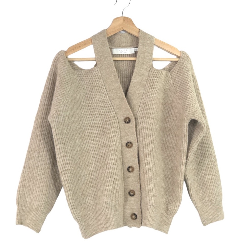 NWOT - ASTR The Label - Cold Shoulder Cardigan Sweater - XS - Picture 1 of 9